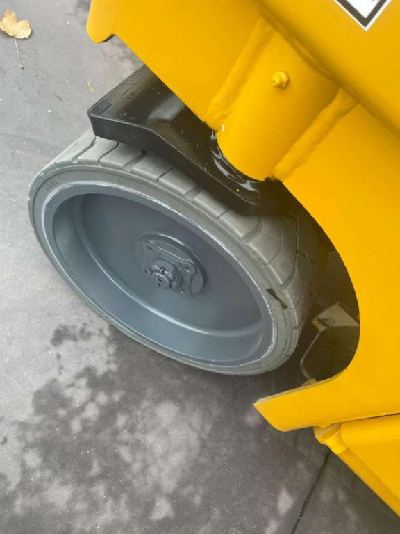 Leasing de Haulotte COMPACT 12 Haulotte COMPACT 12: foto 9