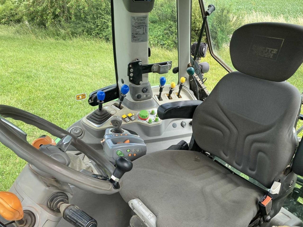 Deutz-Fahr 6155 Agrotron - Tractor: foto 5 Deutz-Fahr 6155 Agrotron - Tractor: foto 5