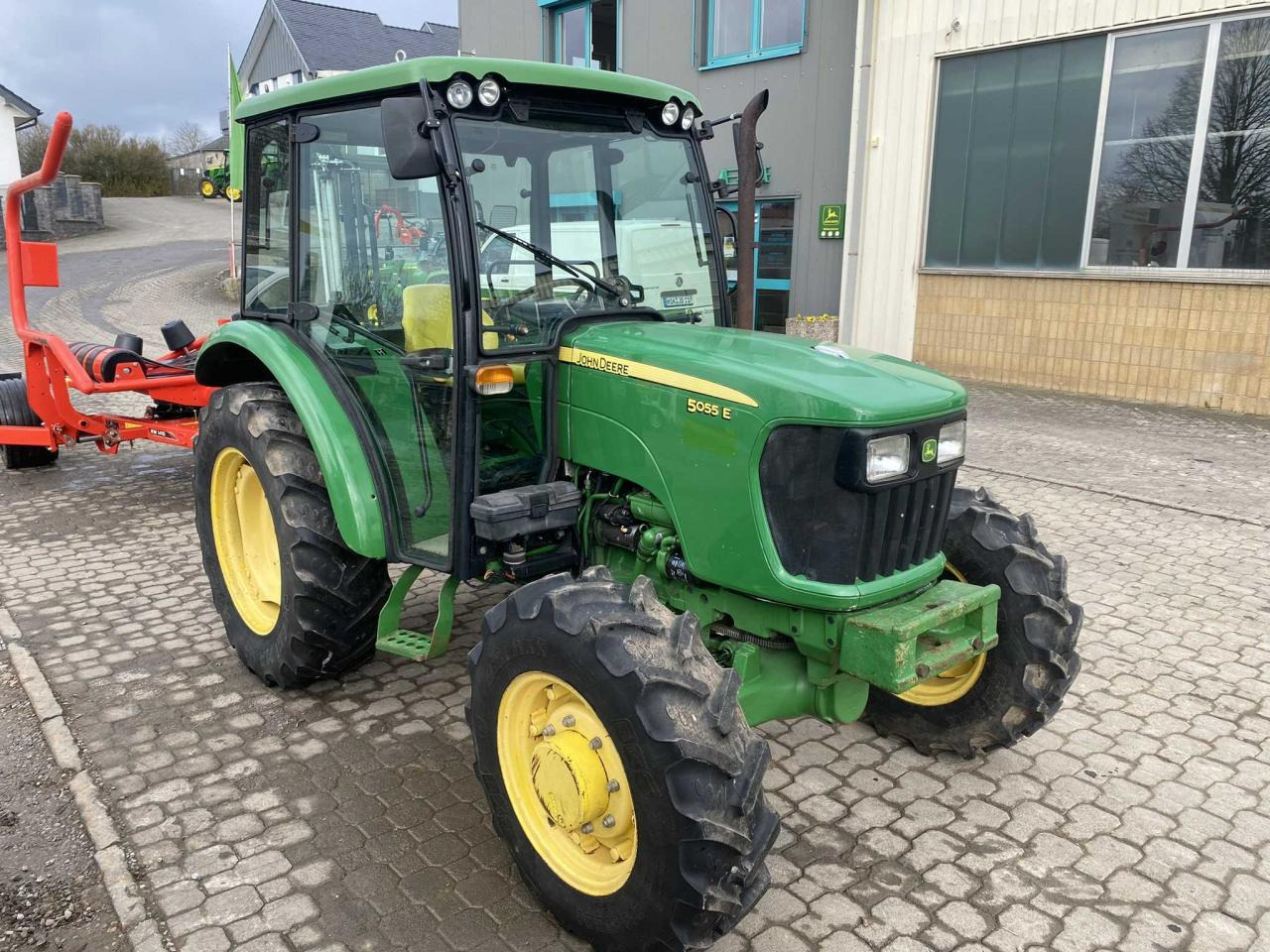 Tractor John Deere 5055E: foto 7 Tractor John Deere 5055E: foto 7