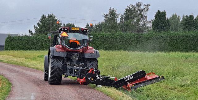 IlsboM160 Standart - Desbrozadora lateral: foto 4 IlsboM160 Standart - Desbrozadora lateral: foto 4