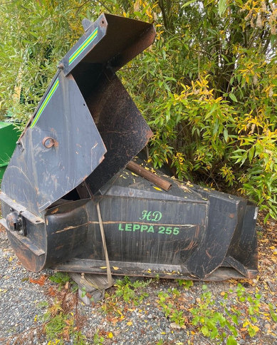 LeppäMusta 255 HD - Esparcidor de sal: foto 3 LeppäMusta 255 HD - Esparcidor de sal: foto 3