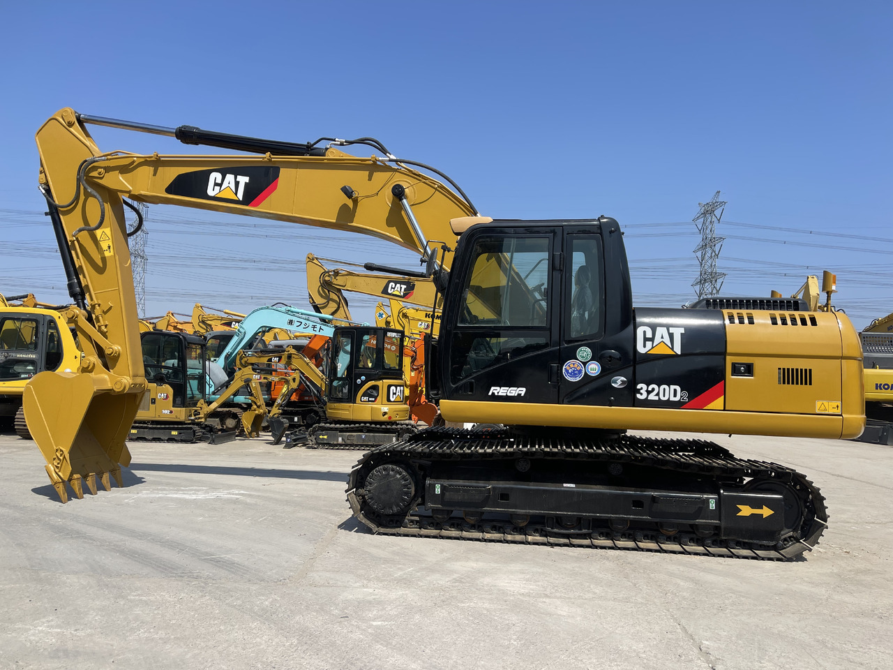 CATERPILLAR CAT 320D - Excavadora de cadenas: foto 2 CATERPILLAR CAT 320D - Excavadora de cadenas: foto 2