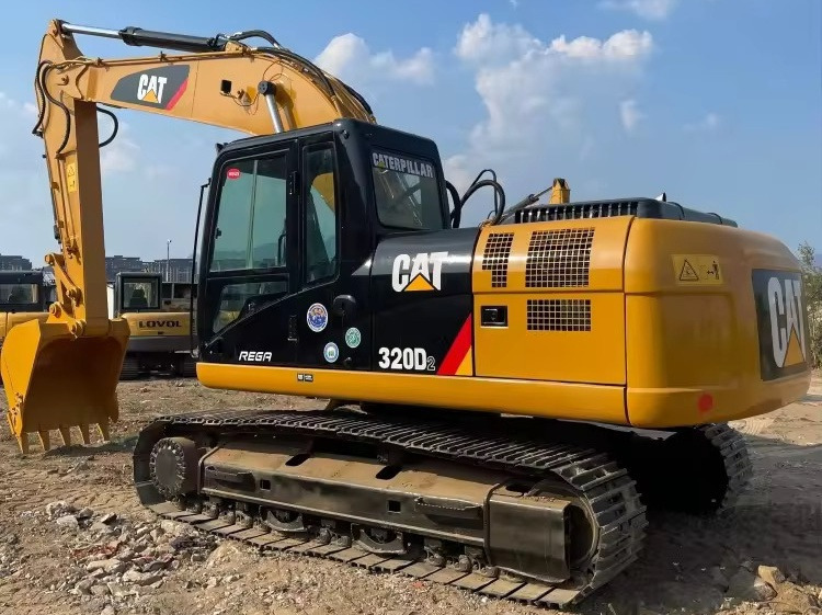 CATERPILLAR heavy Excavator CAT 320d 320D2 320D2L 323D 325d Original US Used CAT 320d Excavator 20Tons Excavator CAT320C 320D 320d2 on sale - Excavadora de cadenas: foto 3 CATERPILLAR heavy Excavator CAT 320d 320D2 320D2L 323D 325d Original US Used CAT 320d Excavator 20Tons Excavator CAT320C 320D 320d2 on sale - Excavadora de cadenas: foto 3