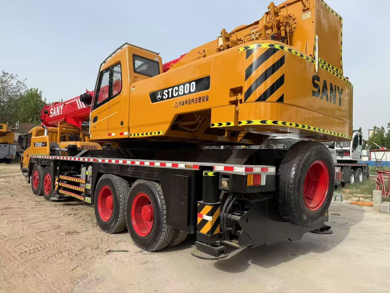 SANY STC800 STC800E STC800T STC80T5 STC800H STC750 75 ton 80ton truck crane - Autogrúa: foto 3 SANY STC800 STC800E STC800T STC80T5 STC800H STC750 75 ton 80ton truck crane - Autogrúa: foto 3