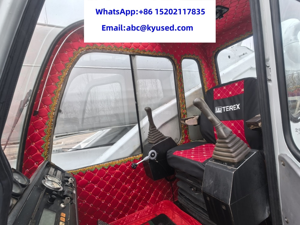 Autogrúa TEREX TTC070G QY70K XCT70 QY70KC ZTC700V TG700E NK700E 70ton: foto 6 Autogrúa TEREX TTC070G QY70K XCT70 QY70KC ZTC700V TG700E NK700E 70ton: foto 6