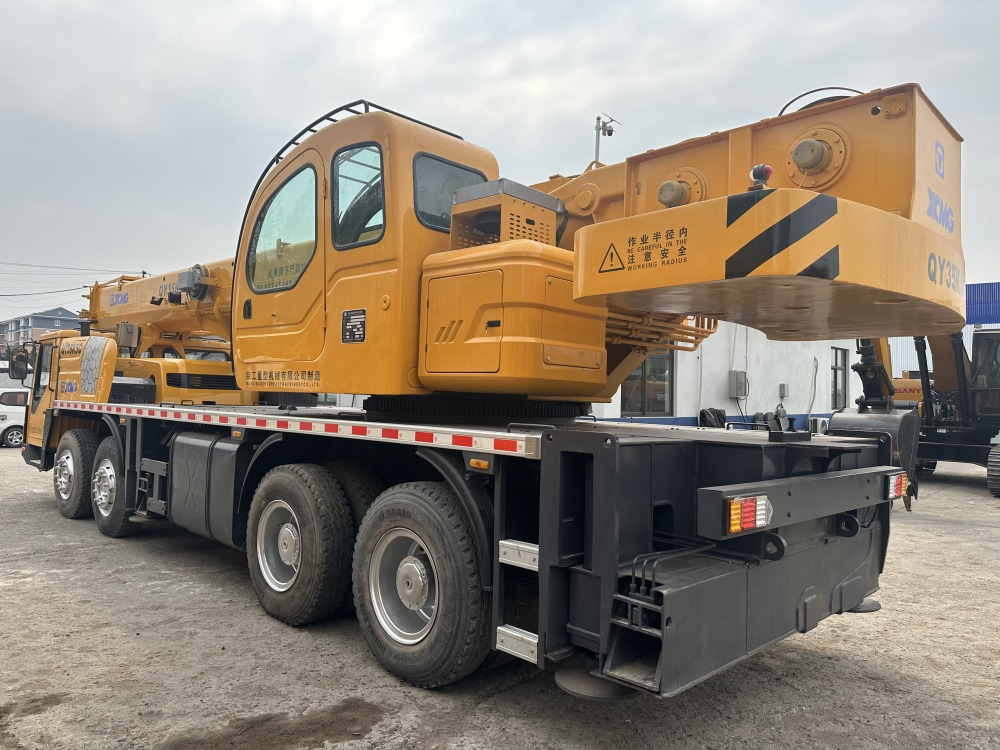 XCMG QY35K xct35l5 qy35k5c 35 ton truck crane - Autogrúa: foto 2 XCMG QY35K xct35l5 qy35k5c 35 ton truck crane - Autogrúa: foto 2