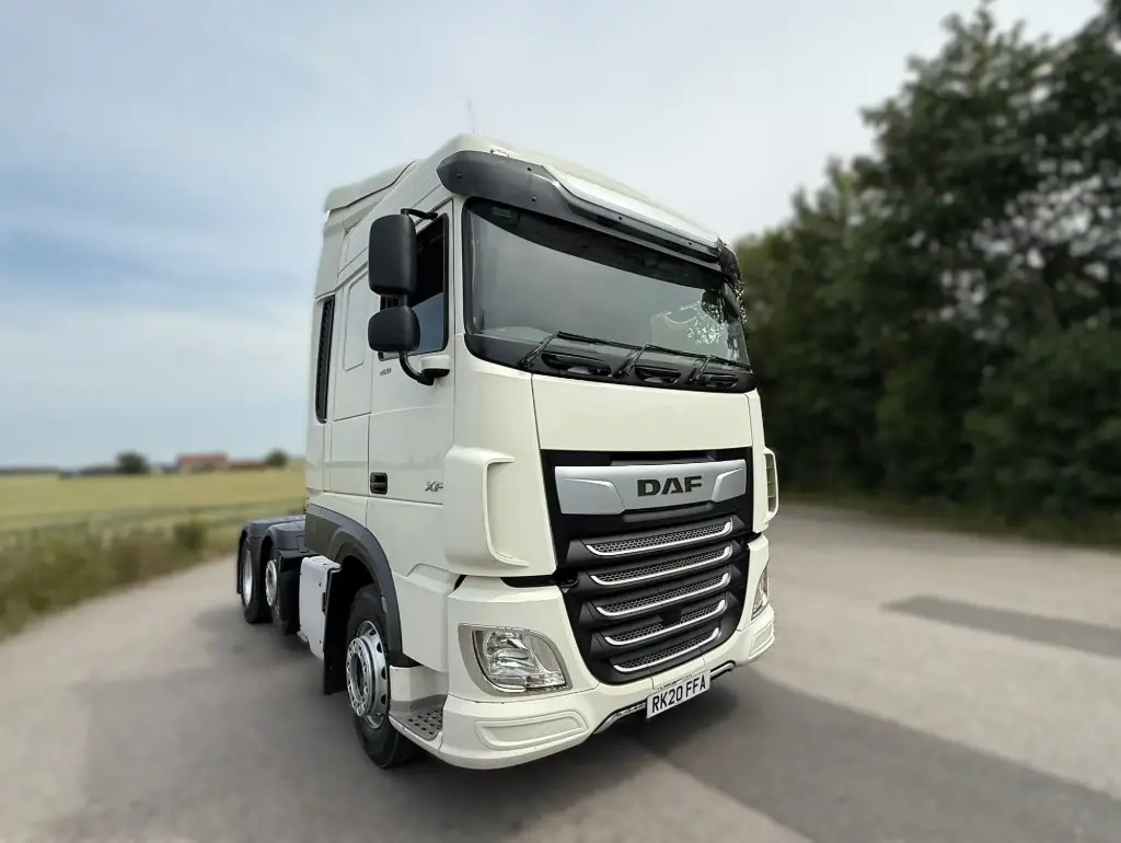 DAF XF 105 (FFA) - Cabeza tractora: foto 1 DAF XF 105 (FFA) - Cabeza tractora: foto 1