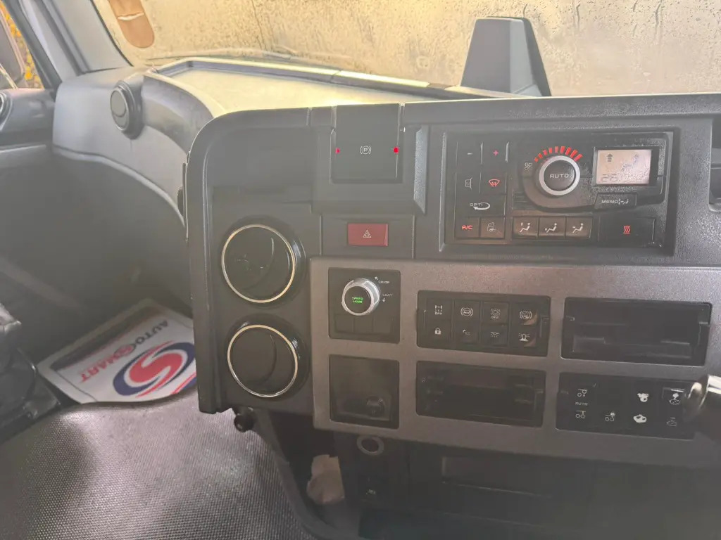 Cabeza tractora Renault T 460 (BUP) - With hydraulics: foto 15