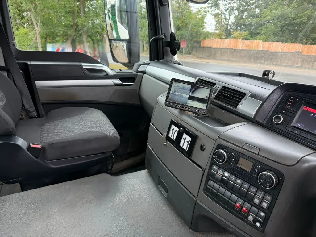 Leasing de  MAN TGS 35.400 8x4 Tipper (XSK) MAN TGS 35.400 8x4 Tipper (XSK): foto 13