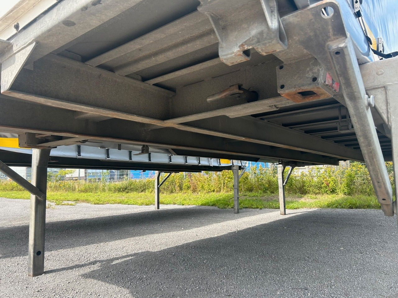 Wecon 6x Wechselpritschen Schiebeplane/Bordwand WP745S - Toldo carrocería: foto 5 Wecon 6x Wechselpritschen Schiebeplane/Bordwand WP745S - Toldo carrocería: foto 5