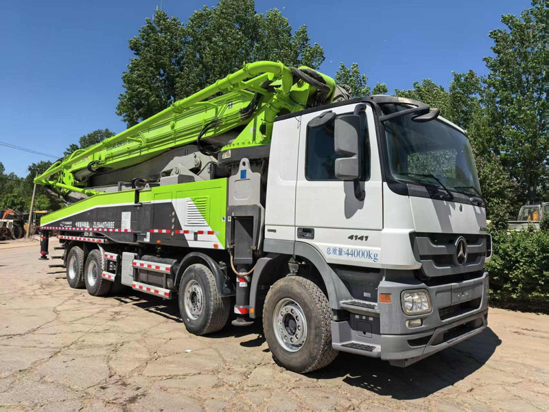 Mercedes-Benz Actros - Bomba de hormigón: foto 1 Mercedes-Benz Actros - Bomba de hormigón: foto 1