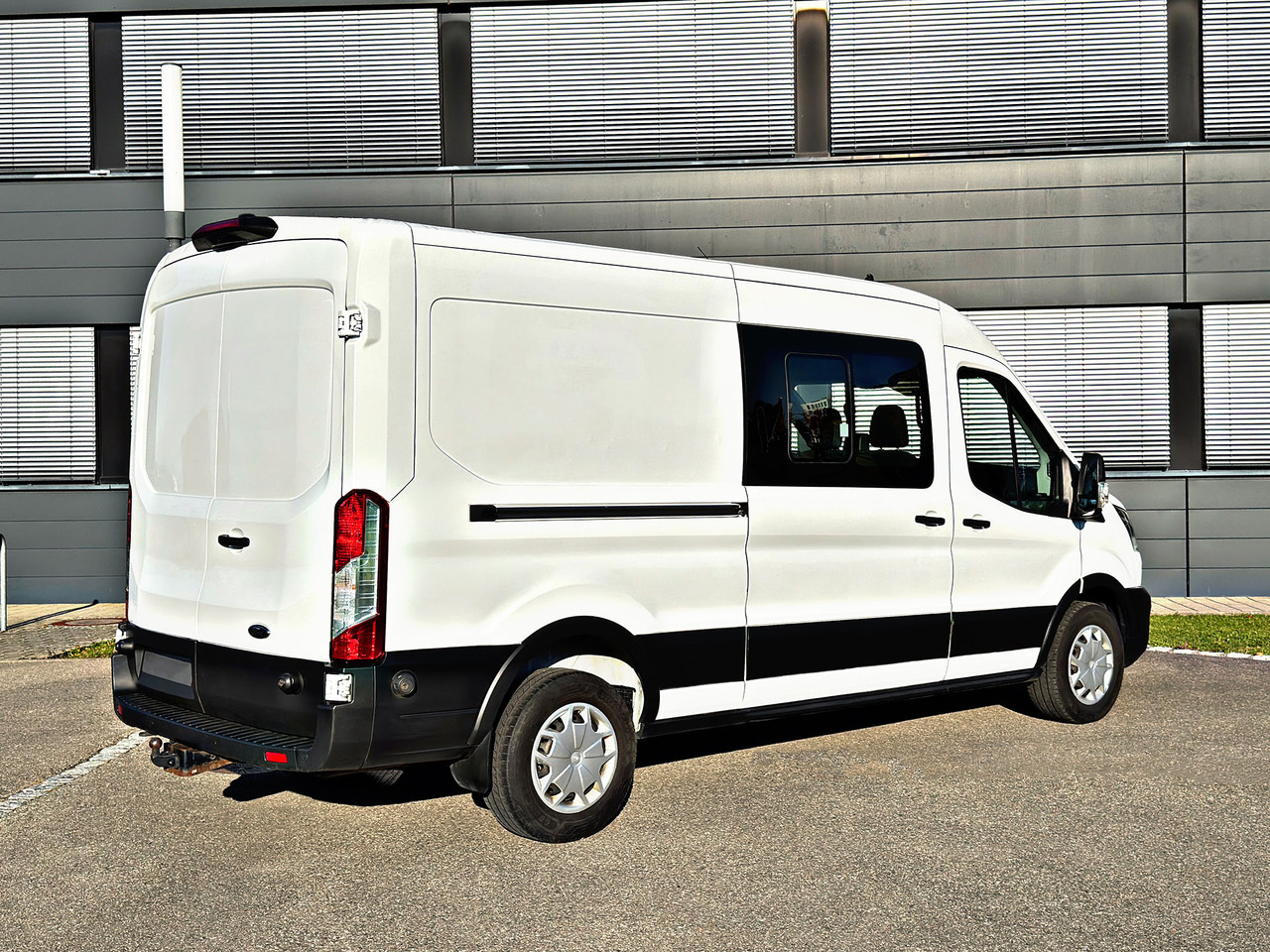 Ford Transit 350 L3H2 Trend|Kamera|6Sitzer|AHK|PDC|19 - Furgoneta combi: foto 3 Ford Transit 350 L3H2 Trend|Kamera|6Sitzer|AHK|PDC|19 - Furgoneta combi: foto 3