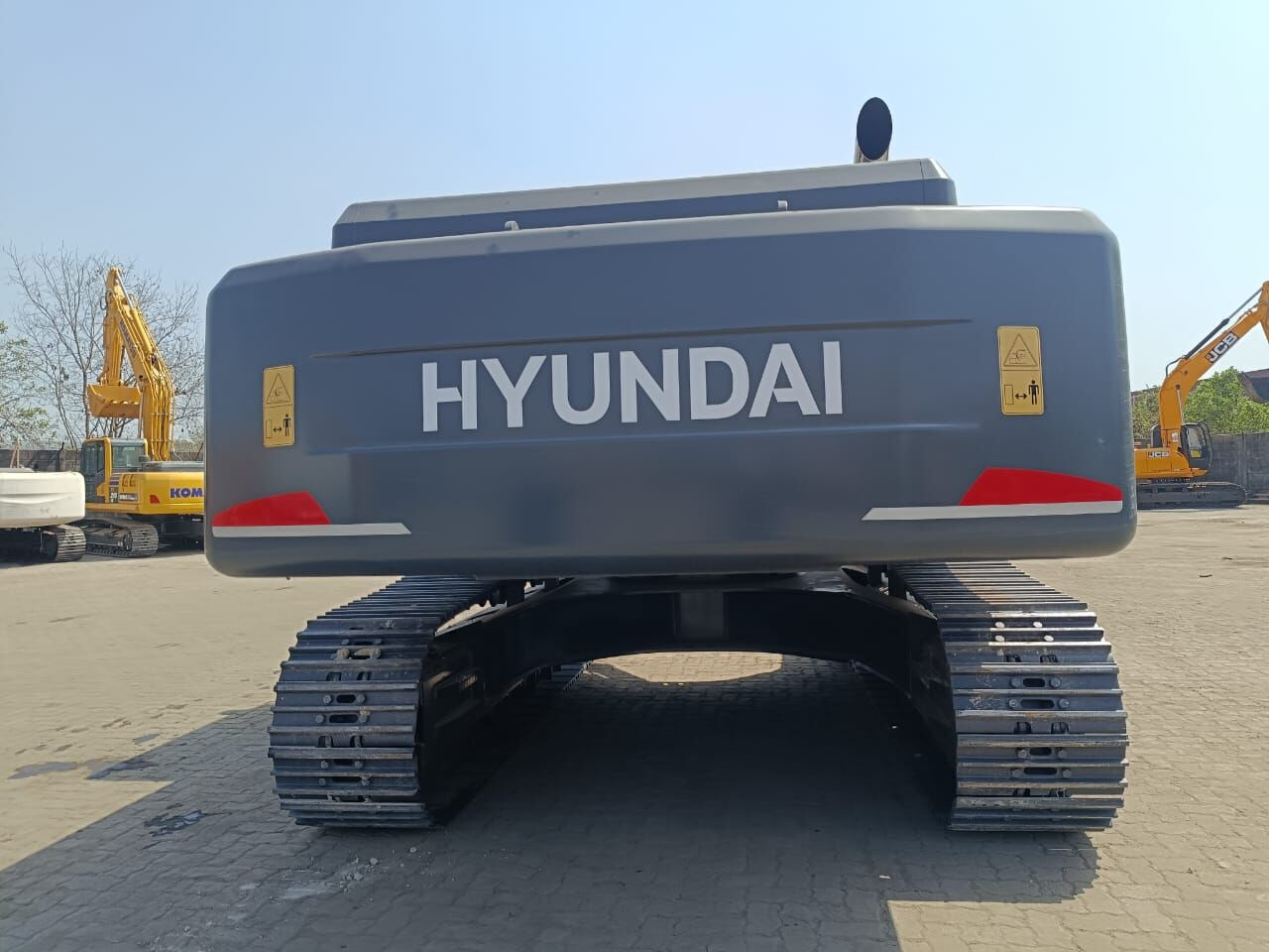 New Hyundai R340 tracked excavator - Excavadora de cadenas: foto 2 New Hyundai R340 tracked excavator - Excavadora de cadenas: foto 2