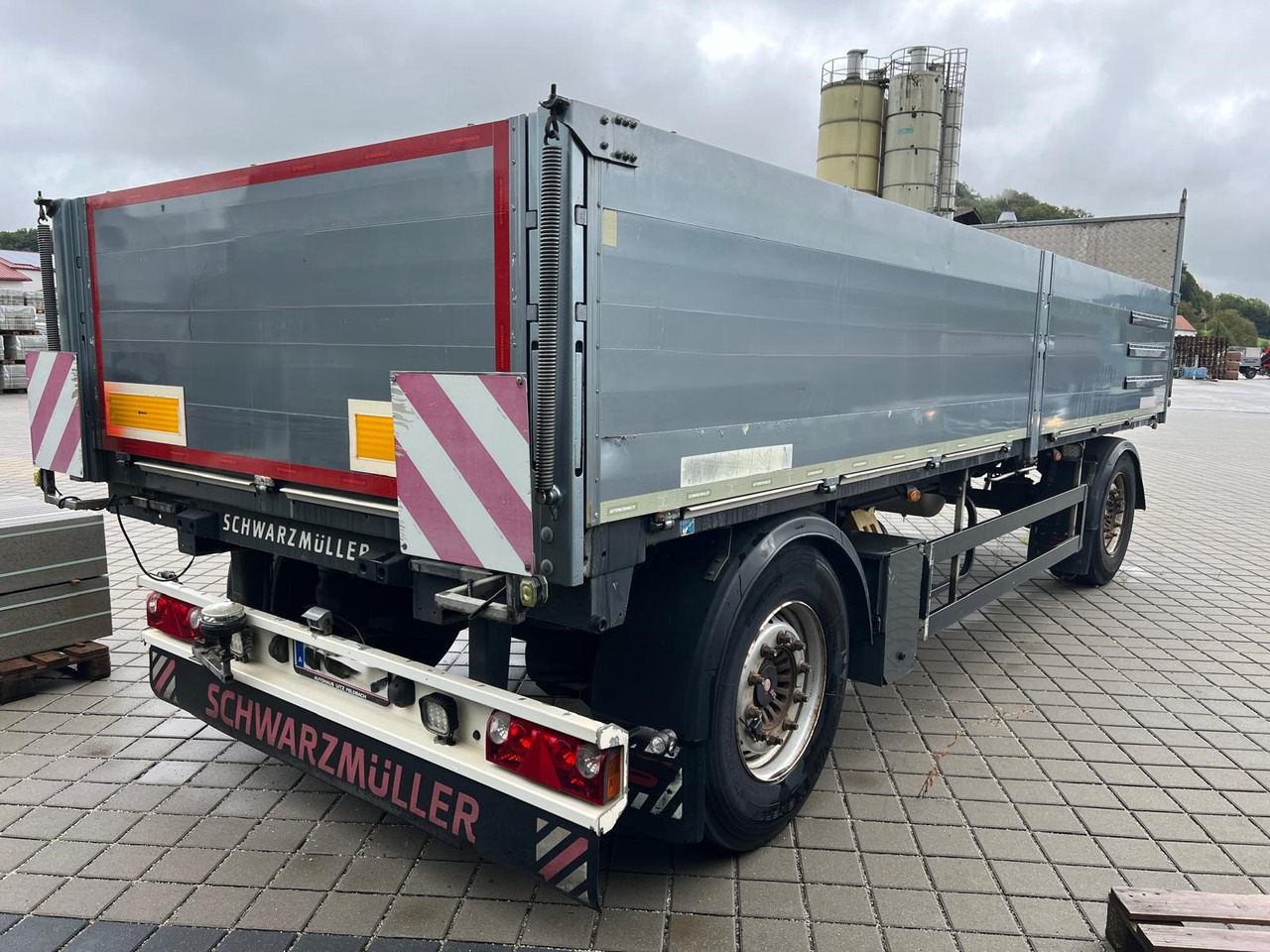 SCHWARZMÜLLER T- Serie SK 18 - Remolque plataforma/ Caja abierta: foto 4 SCHWARZMÜLLER T- Serie SK 18 - Remolque plataforma/ Caja abierta: foto 4