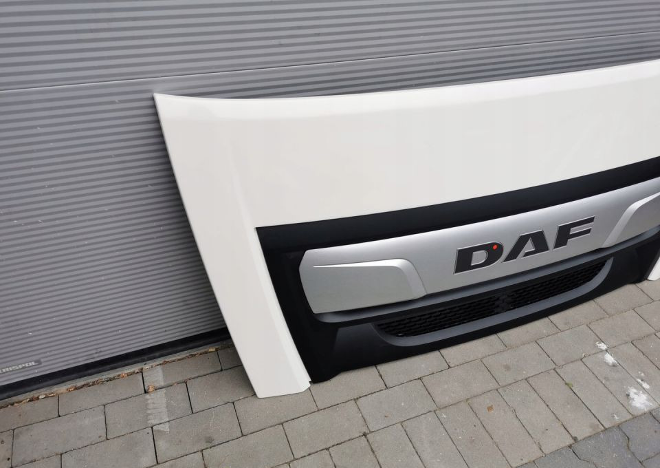 ATRAPA MASKA DAF LF E6. LIFT 82525517 - Capota para Camión: foto 3 ATRAPA MASKA DAF LF E6. LIFT 82525517 - Capota para Camión: foto 3