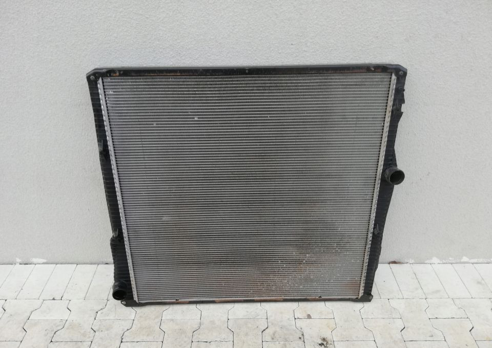 CHŁODNICA WODY SCANIA 1855518 SZCZELNA - Radiador para Camión: foto 1 CHŁODNICA WODY SCANIA 1855518 SZCZELNA - Radiador para Camión: foto 1