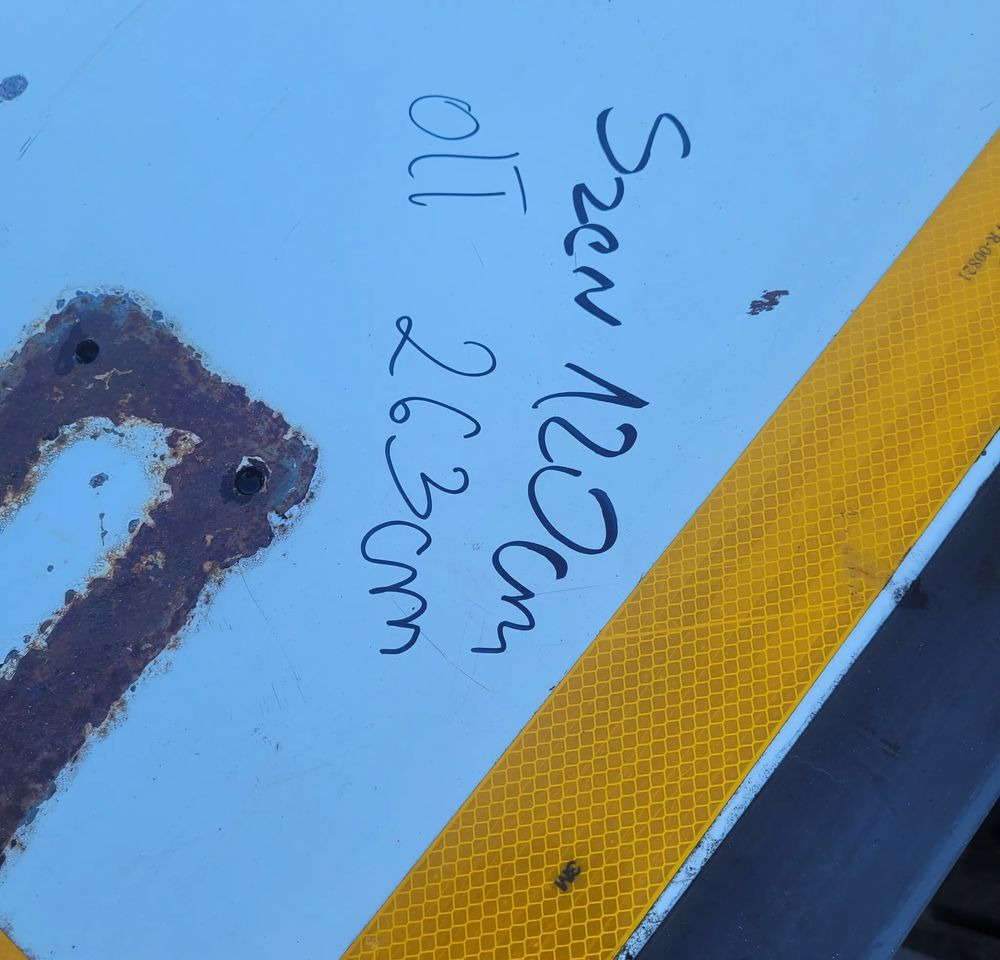 DRZWI DO NACZEPY CHŁODNI - Puerta y piezas para Remolque: foto 4 DRZWI DO NACZEPY CHŁODNI - Puerta y piezas para Remolque: foto 4