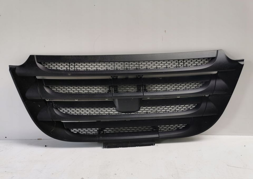 GRILL ATRAPA DAF CF EURO6 1886592 ORYGINAŁ - Parrilla para Camión: foto 1 GRILL ATRAPA DAF CF EURO6 1886592 ORYGINAŁ - Parrilla para Camión: foto 1