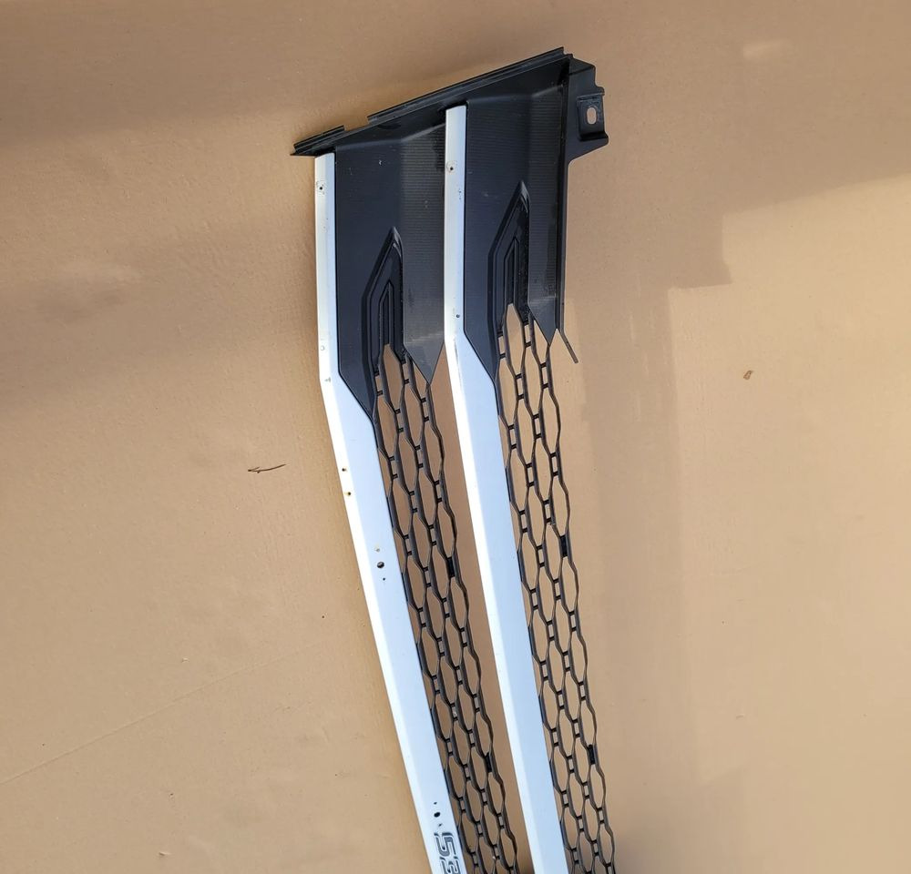 GRILL ATRAPA DAF XG XF ORYGINAŁ . 2250145 CHWALIM116 - Parrilla para Camión: foto 2 GRILL ATRAPA DAF XG XF ORYGINAŁ . 2250145 CHWALIM116 - Parrilla para Camión: foto 2