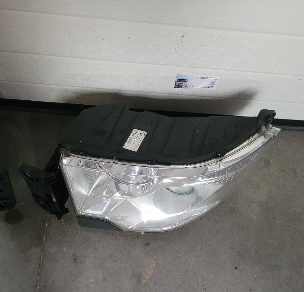 LAMPY RENAULT RANGE T ORYGINAŁ H4 LED CHWALIM116 - Luz/ Iluminación para Camión: foto 2 LAMPY RENAULT RANGE T ORYGINAŁ H4 LED CHWALIM116 - Luz/ Iluminación para Camión: foto 2