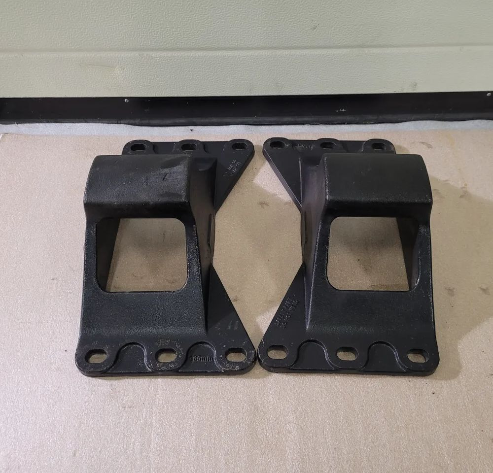 ŁAPY MOCOWANIE SIODŁA JOST 185MM - Quinta rueda para Camión: foto 1 ŁAPY MOCOWANIE SIODŁA JOST 185MM - Quinta rueda para Camión: foto 1