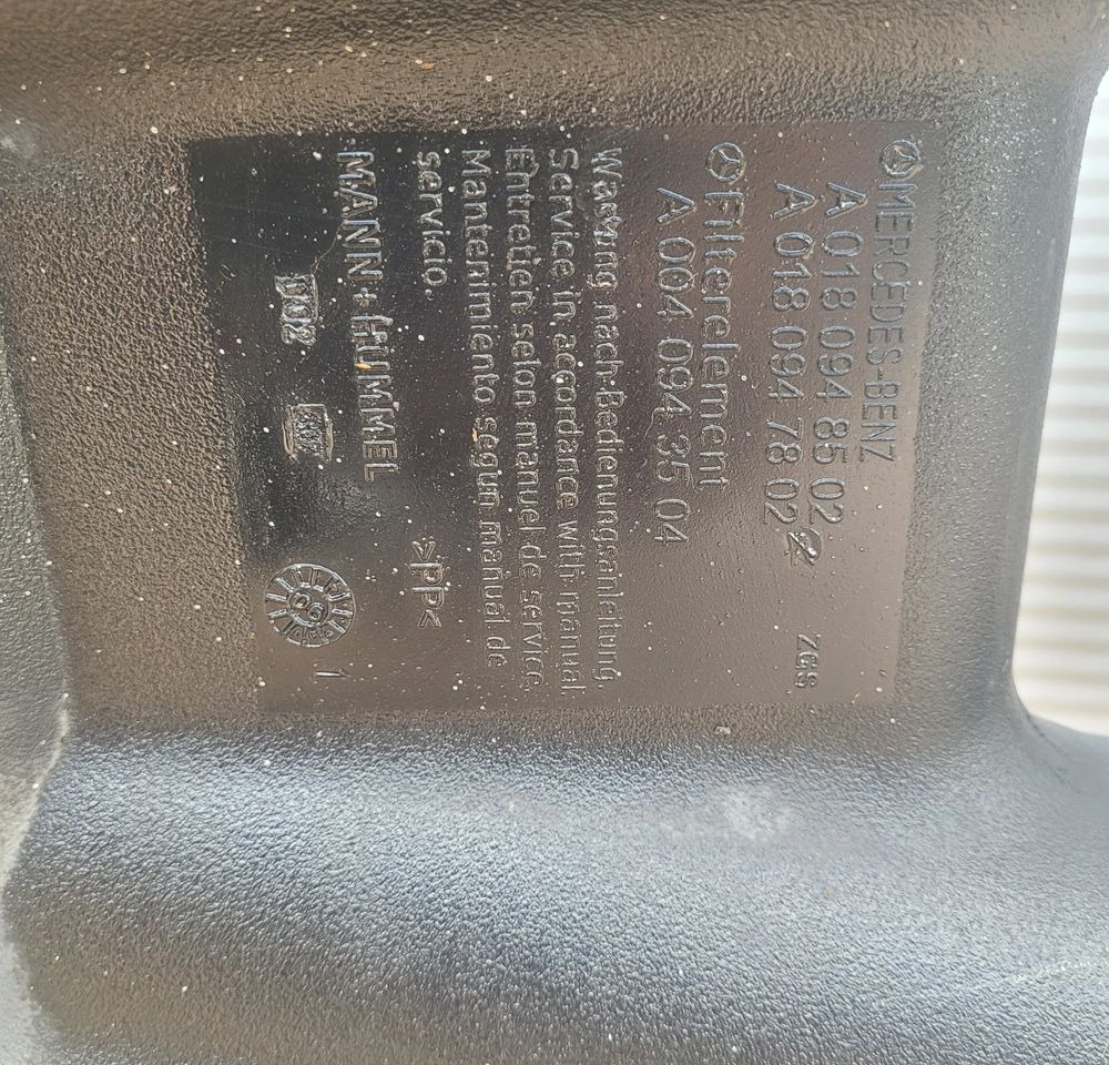 OBUDOWA FILTRA POWIETRZA MERCEDES ACTROS A0180948502 CHWALIM116 - Filtro de aire para Camión: foto 3 OBUDOWA FILTRA POWIETRZA MERCEDES ACTROS A0180948502 CHWALIM116 - Filtro de aire para Camión: foto 3