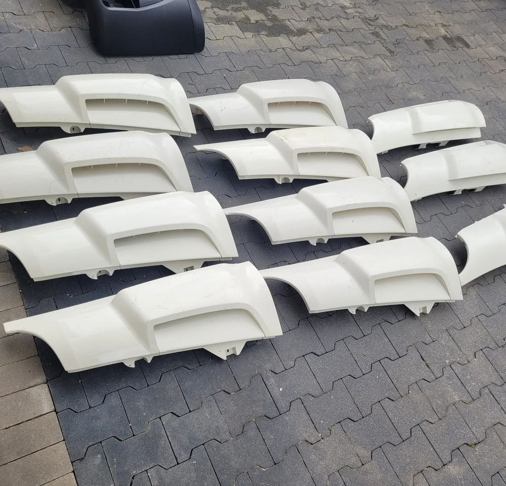 POLIK OWIEWKA DAF LF E6 ORYGINAŁ 82525615 ,82524597 CHWALIM116 - Carrocería y exterior para Camión: foto 2 POLIK OWIEWKA DAF LF E6 ORYGINAŁ 82525615 ,82524597 CHWALIM116 - Carrocería y exterior para Camión: foto 2