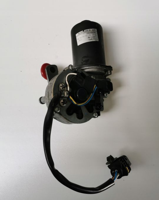 SILNICZEK MECHANIZMU WYCIERACZEK VOLVO FH4 - Limpiaparabrisas para Camión: foto 1 SILNICZEK MECHANIZMU WYCIERACZEK VOLVO FH4 - Limpiaparabrisas para Camión: foto 1