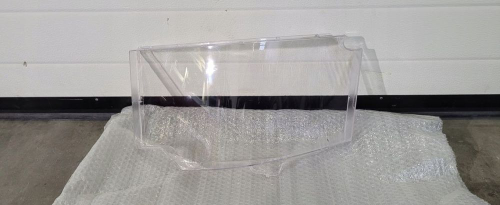 SZKLO LAMPY KLOSZ RENAULT RANGE T GAMA LEWY - Faro delantero para Camión: foto 1 SZKLO LAMPY KLOSZ RENAULT RANGE T GAMA LEWY - Faro delantero para Camión: foto 1