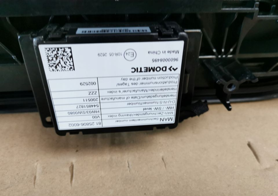 SZYBERDACH MAN TGX TGS ELKTRYCZNY EURO 6 - Carrocería y exterior para Camión: foto 2 SZYBERDACH MAN TGX TGS ELKTRYCZNY EURO 6 - Carrocería y exterior para Camión: foto 2