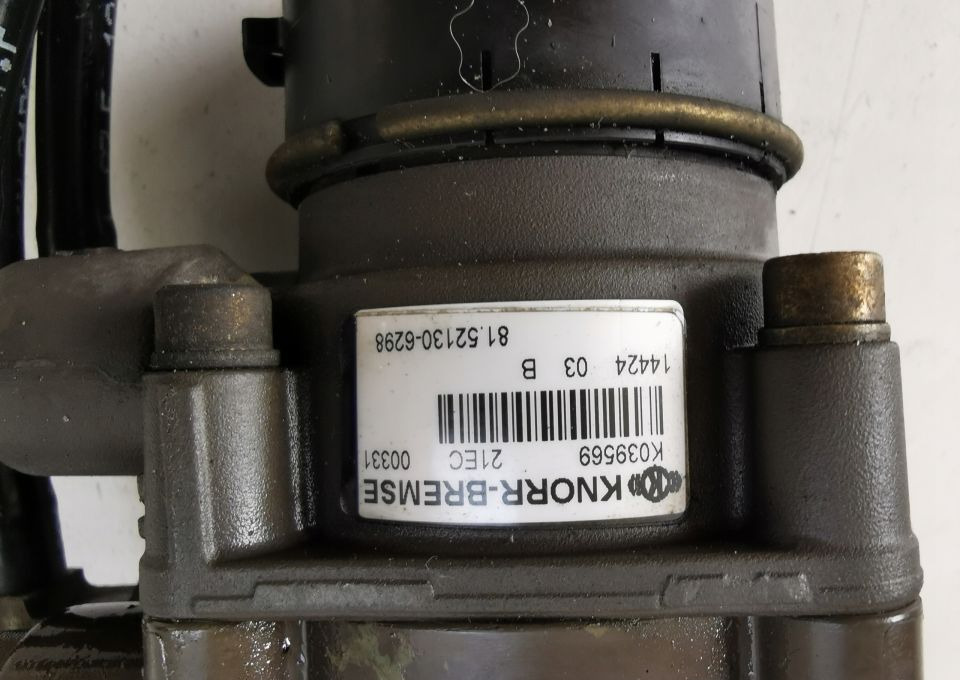 ZAWÓR GŁÓWNY HAMULCA MAN TGX TGS E6 81. 52130-6298 - Válvula de freno para Camión: foto 2 ZAWÓR GŁÓWNY HAMULCA MAN TGX TGS E6 81. 52130-6298 - Válvula de freno para Camión: foto 2