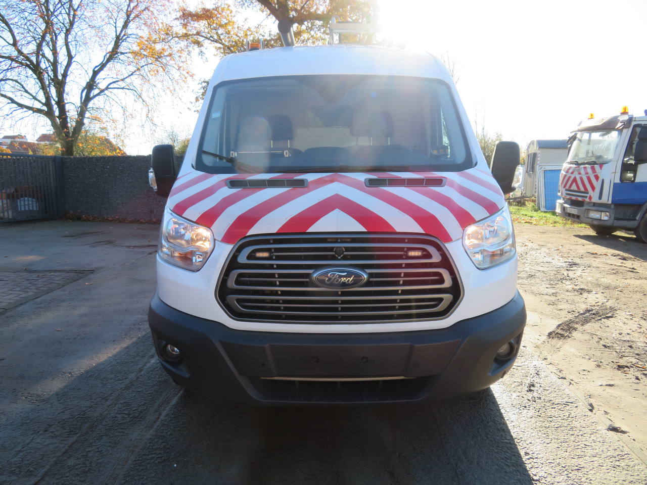 Ford Transit 2.0TDCi - L2H2 - Furgón: foto 2 Ford Transit 2.0TDCi - L2H2 - Furgón: foto 2