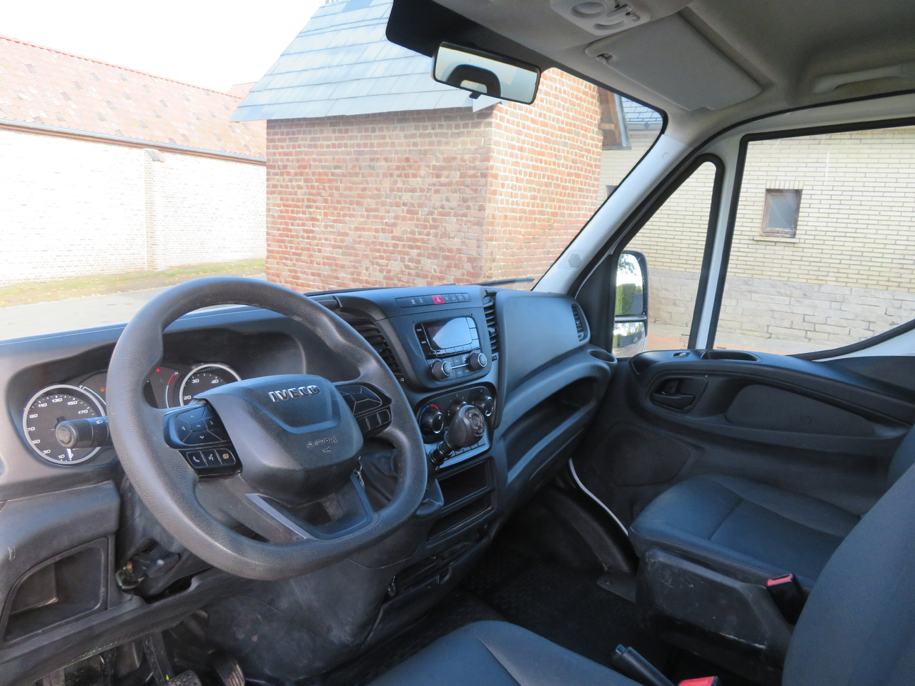 Furgoneta basculante, Furgoneta combi Iveco Daily 35C16 3.0: foto 12 Furgoneta basculante, Furgoneta combi Iveco Daily 35C16 3.0: foto 12