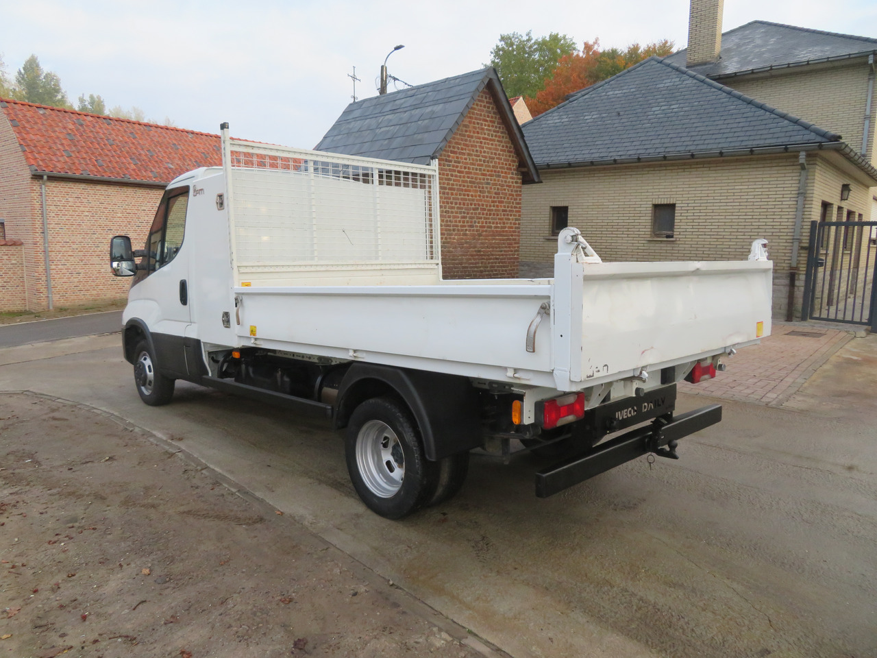 Iveco Daily 35C16 3.0 - L2 - Kipper - Furgoneta basculante: foto 5 Iveco Daily 35C16 3.0 - L2 - Kipper - Furgoneta basculante: foto 5