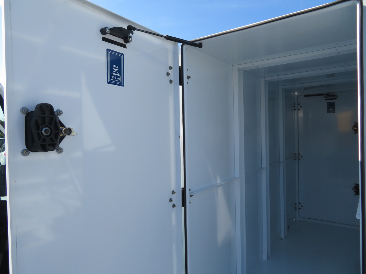 Furgoneta basculante nuevo Renault Master 2.3dci - L3H1 - Kipper: foto 10 Furgoneta basculante nuevo Renault Master 2.3dci - L3H1 - Kipper: foto 10