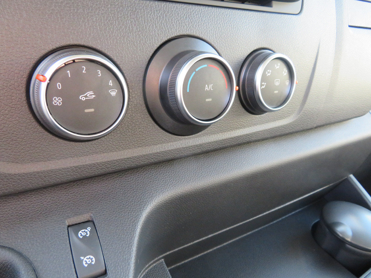 Furgoneta basculante nuevo Renault Master 2.3dci - L3H1 - Kipper: foto 13 Furgoneta basculante nuevo Renault Master 2.3dci - L3H1 - Kipper: foto 13