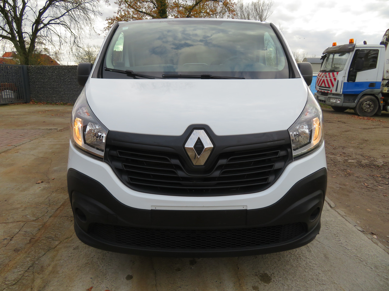 Renault Trafic 1.6dCi L1H1 - Furgoneta pequeña: foto 2 Renault Trafic 1.6dCi L1H1 - Furgoneta pequeña: foto 2
