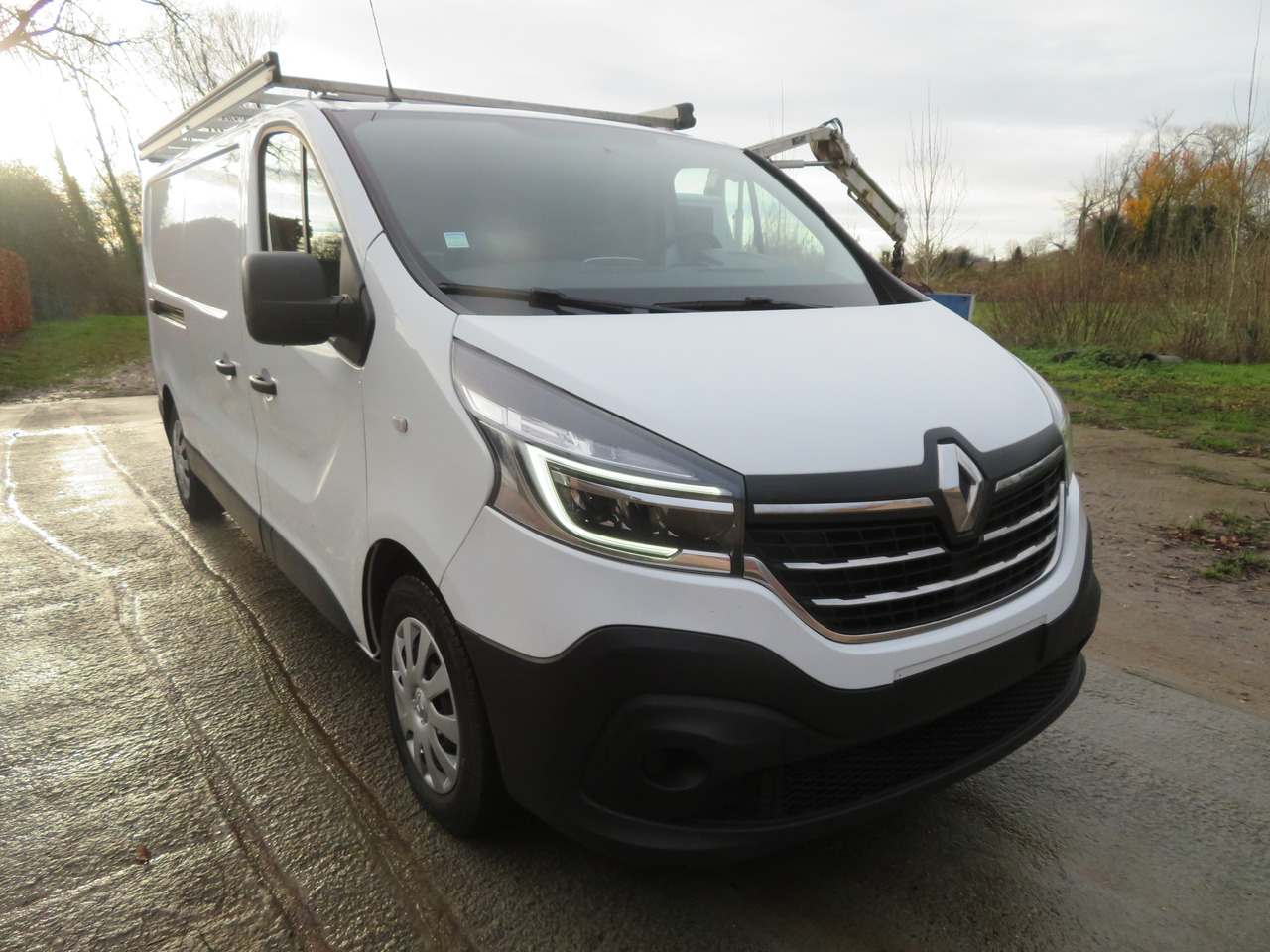 Renault Trafic 2.0dCi Grand Confort - L2H1 - Furgoneta pequeña: foto 1 Renault Trafic 2.0dCi Grand Confort - L2H1 - Furgoneta pequeña: foto 1