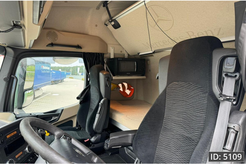 Leasing de Mercedes-Benz Actros 1836 StreamSpace, Euro 6 Mercedes-Benz Actros 1836 StreamSpace, Euro 6: foto 6 Leasing de Mercedes-Benz Actros 1836 StreamSpace, Euro 6 Mercedes-Benz Actros 1836 StreamSpace, Euro 6: foto 6