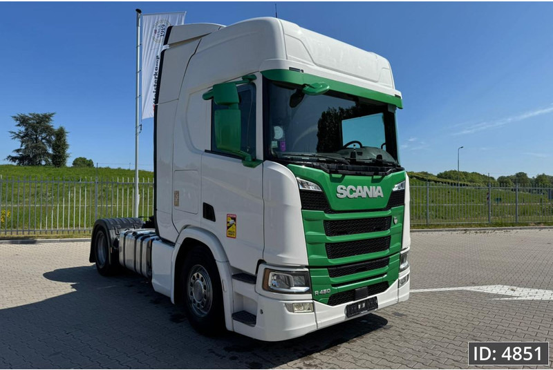 Scania R450 Topline, Euro 6, / Retarder / Standklima / 2x Tank, Intarder - Cabeza tractora: foto 4 Scania R450 Topline, Euro 6, / Retarder / Standklima / 2x Tank, Intarder - Cabeza tractora: foto 4