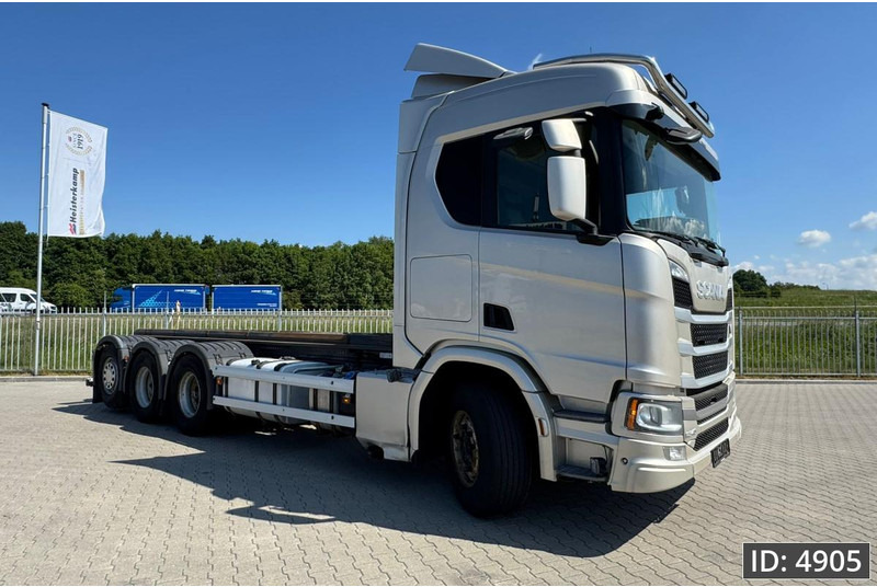 Scania R540 Topline, Euro 6, / 8x4 / Lift axle / frame 7.4 m - Camión chasis: foto 4 Scania R540 Topline, Euro 6, / 8x4 / Lift axle / frame 7.4 m - Camión chasis: foto 4