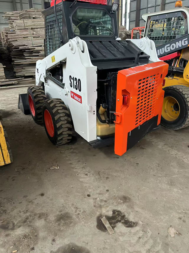 Leasing de BOBCAT Skid Steer Loader S130 BOBCAT Skid Steer Loader S130: foto 10