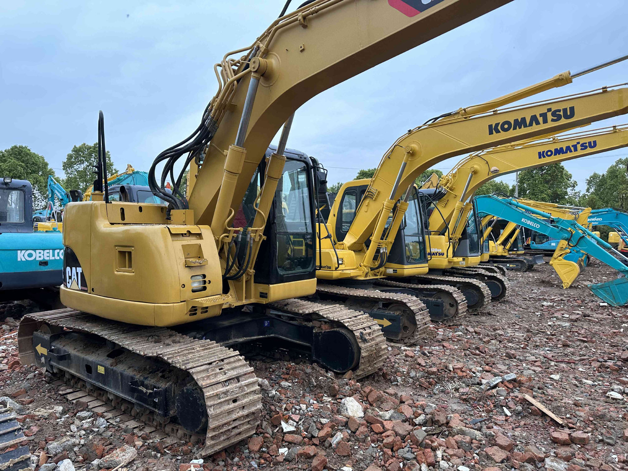 CATERPILLAR 313C Wheel Excavator Click for Discount - Excavadora de ruedas: foto 3 CATERPILLAR 313C Wheel Excavator Click for Discount - Excavadora de ruedas: foto 3