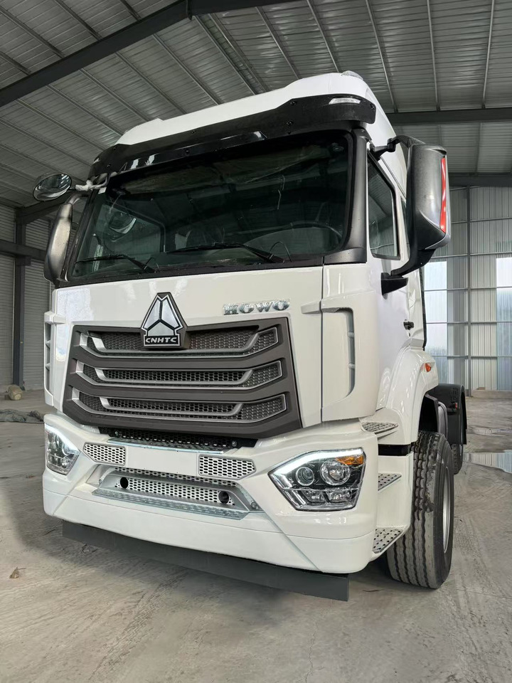 HOWO Hohan 4✖2 Tractor unit White Good condition - Cabeza tractora: foto 3 HOWO Hohan 4✖2 Tractor unit White Good condition - Cabeza tractora: foto 3