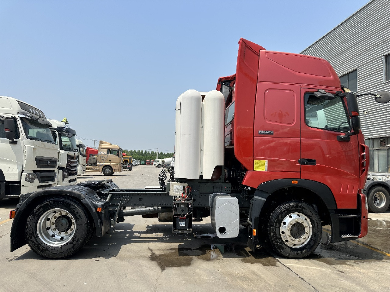HOWO Truck Unit T7X Click Here for discount - Cabeza tractora: foto 4 HOWO Truck Unit T7X Click Here for discount - Cabeza tractora: foto 4