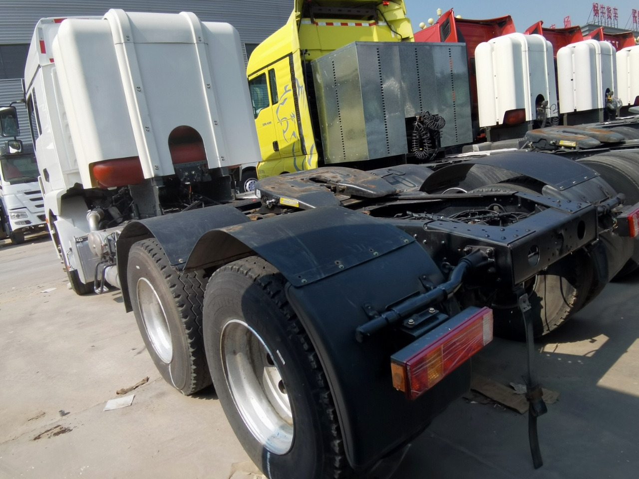 SHACMAN M3000S 6X4 Truck Unit Click Here for Discount - Cabeza tractora: foto 4 SHACMAN M3000S 6X4 Truck Unit Click Here for Discount - Cabeza tractora: foto 4
