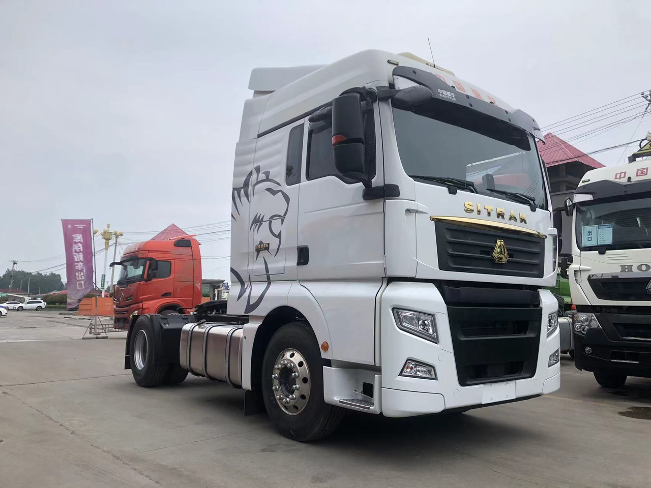 SINOTRUK Truck Unit C7H 4X2 Click Here for Discount - Cabeza tractora: foto 2 SINOTRUK Truck Unit C7H 4X2 Click Here for Discount - Cabeza tractora: foto 2