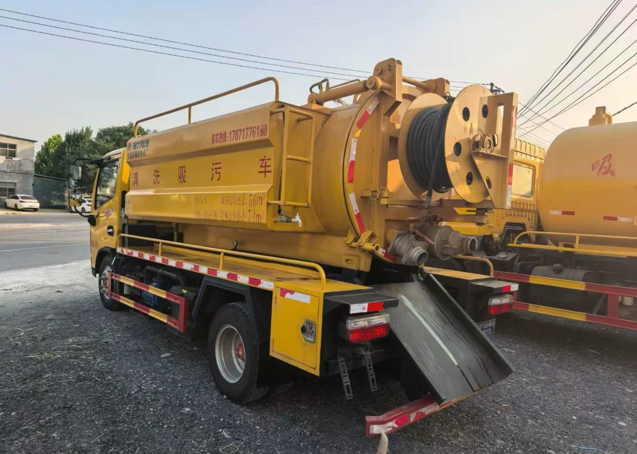 DongFeng Small Sewage Truck - Limpieza de alcantarillado: foto 5 DongFeng Small Sewage Truck - Limpieza de alcantarillado: foto 5