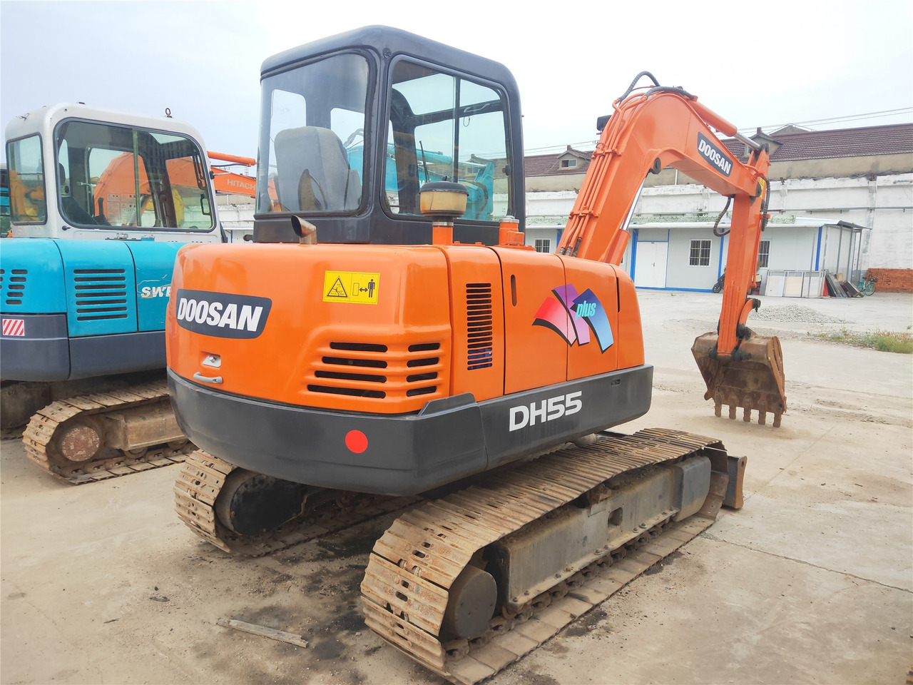 Excavadora de cadenas Doosan Crawler Excavator DH55 Good Condition Click for Discount: foto 7