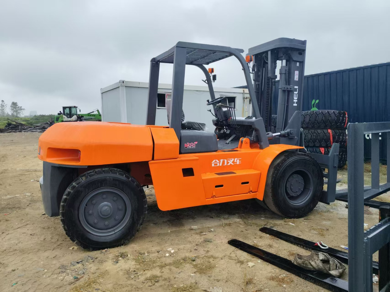 HELI Forklift 10 ton Click for Discount - Carretilla elevadora: foto 1 HELI Forklift 10 ton Click for Discount - Carretilla elevadora: foto 1